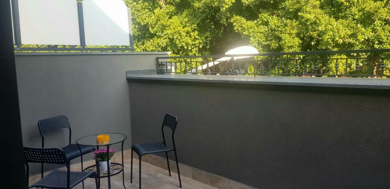 Casa Ferdinandea Apartment คาตาเนีย ภายนอก รูปภาพ