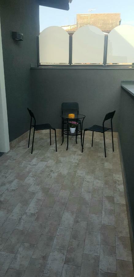 Casa Ferdinandea Apartment คาตาเนีย ภายนอก รูปภาพ